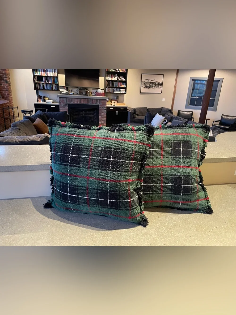 EnVouge Plush Plaid Green Holiday Throw Pillow Set - Home Holiday - 22”x22”